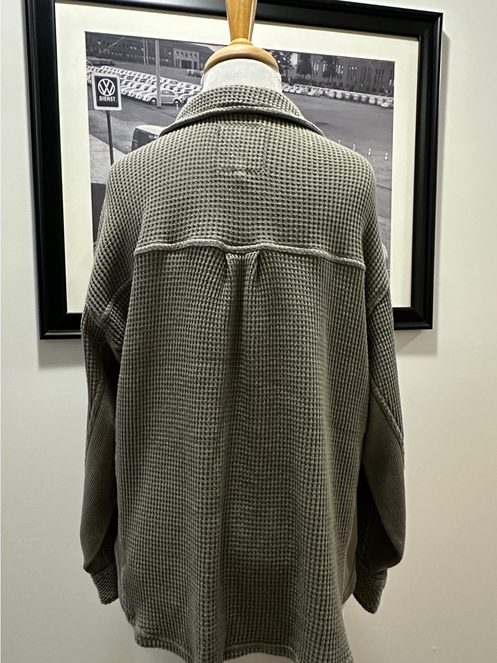 Aerie - Waffle Knit Button-Up Shirt Jacket in Olive - Picture 5 of 14